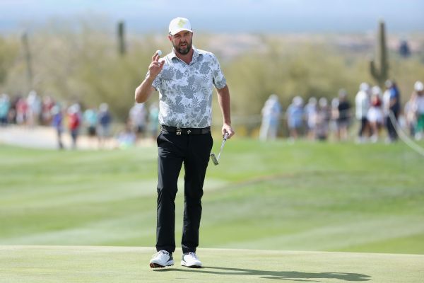 Leishman leads Garcia by 2 at LIV Golf Tucson