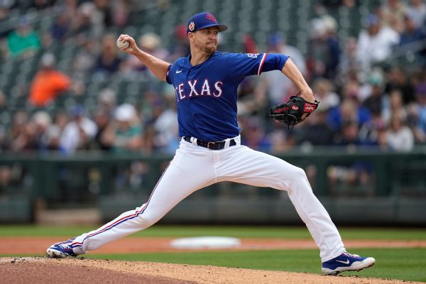 Rangers' deGrom to have surgery on UCL tear
