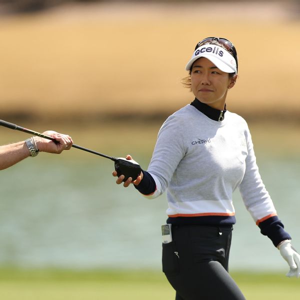 Shin's birdie run good for share of LPGA Tour lead