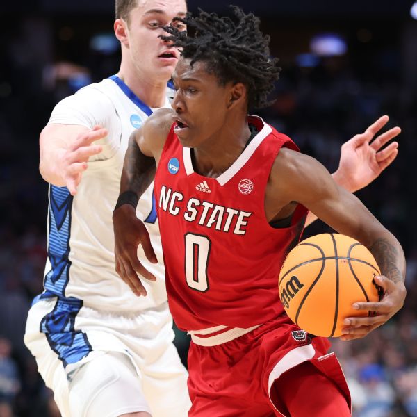 NC State's Smith will leave Wolfpack, enter draft