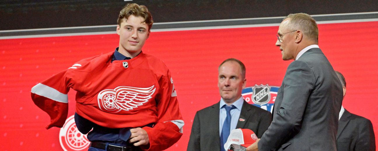 Detroit Red Wings' top 2022 NHL draft pick: Marco Kasper