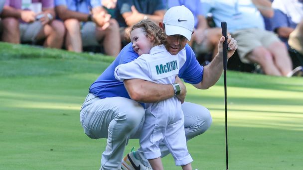 Top moments from the Masters Par 3 Contest