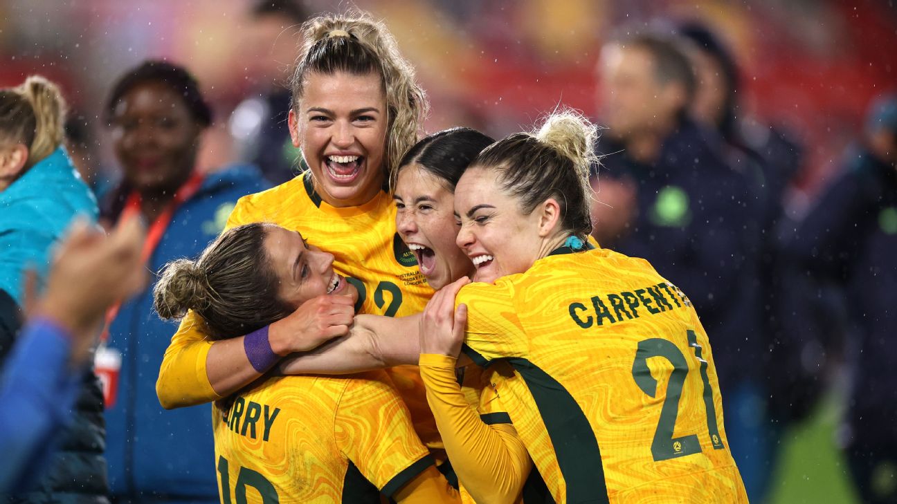 Australia's upset win over England changes the World Cup contender conversation