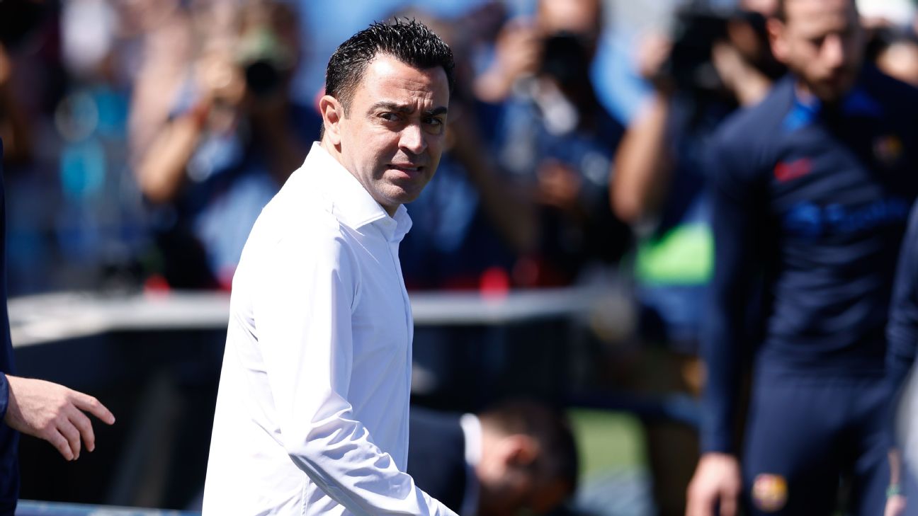 Xavi: Barca can't 'go to sleep' in title stretch