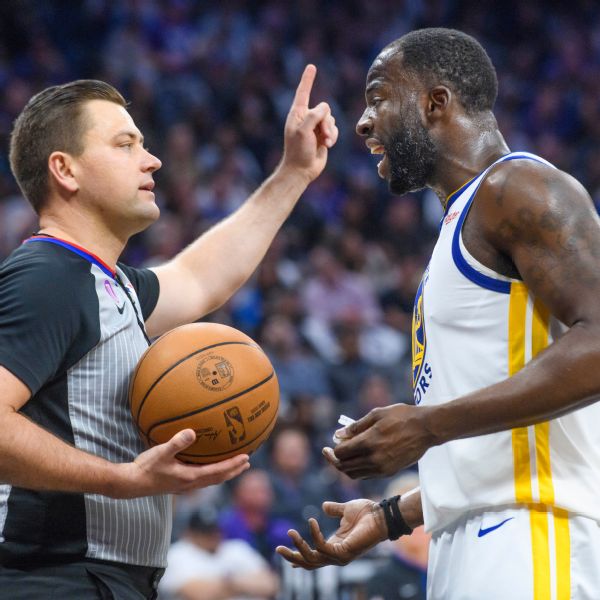 Draymond kicks Sabonis in 4th, ejected from loss