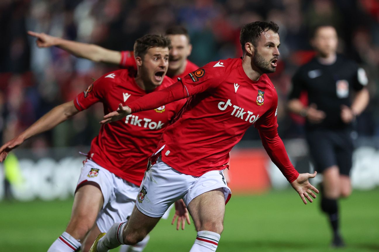 ESPN FC - WREXHAM ARE PROMOTED TO EFL LEAGUE TWO 