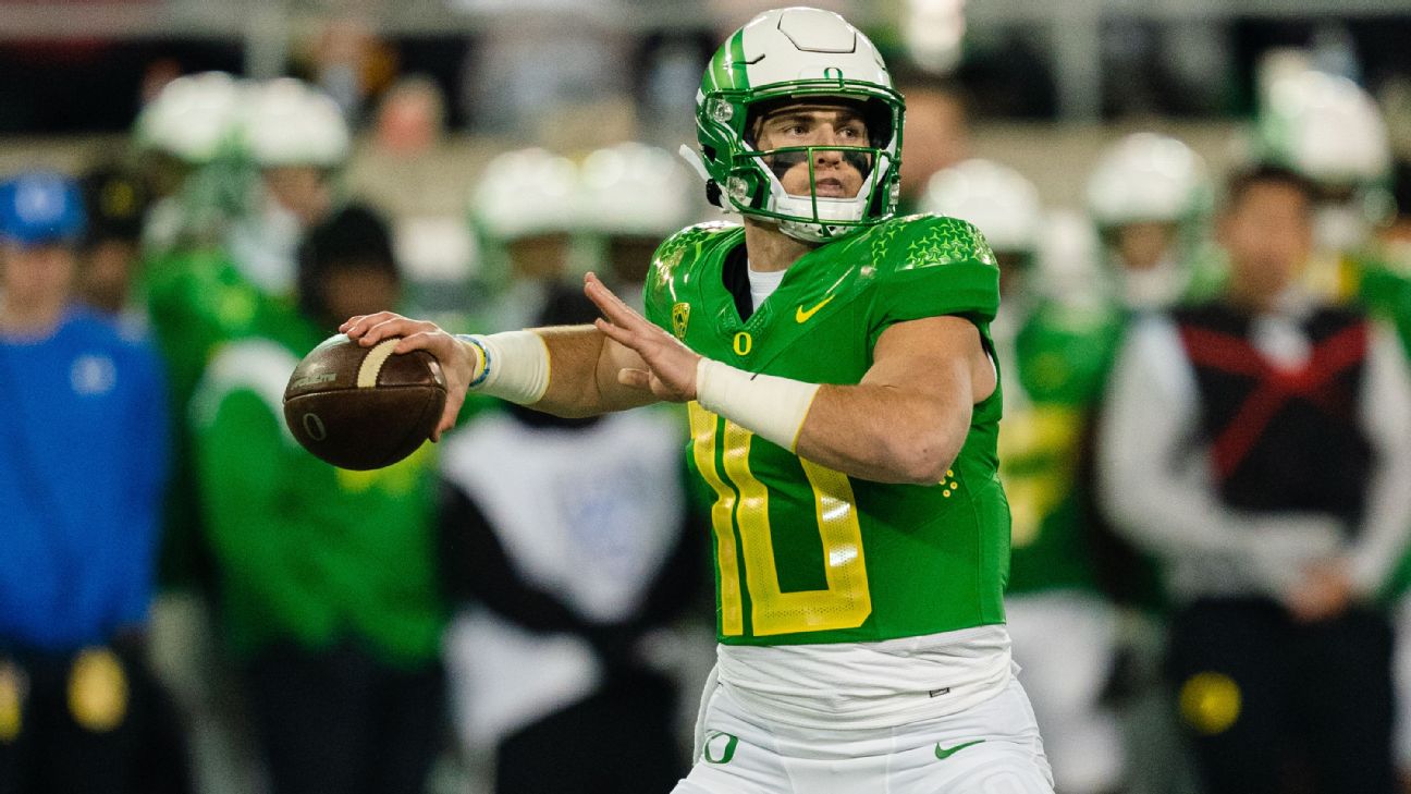 Entering 5th season, Oregon's Bo Nix still finds football 'fun' - ESPN