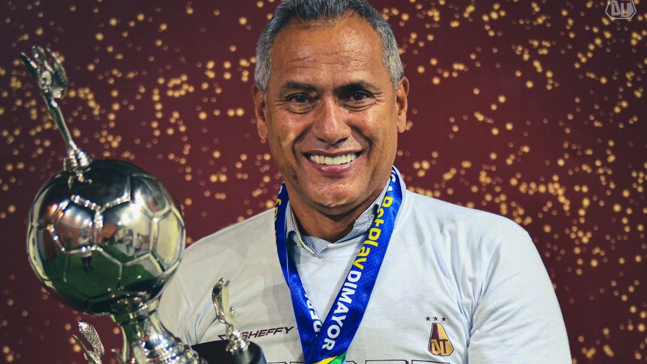 Hernán Torres, el entrenador que se encargó de agrandar la historia de  Deportes Tolima - ESPN