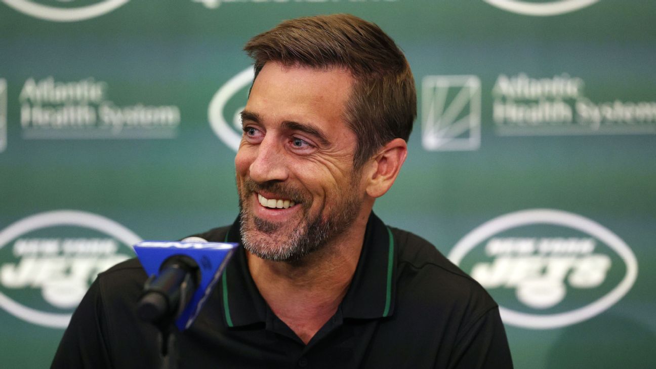 Aaron Rodgers' Jets debut set for MNF vs. Bills on Sept. 11 - ABC7 New York