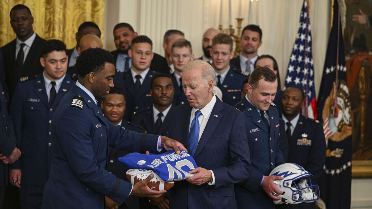 Air Force Football: The Falcons Bring Home the Commander-in-Chief's Trophy