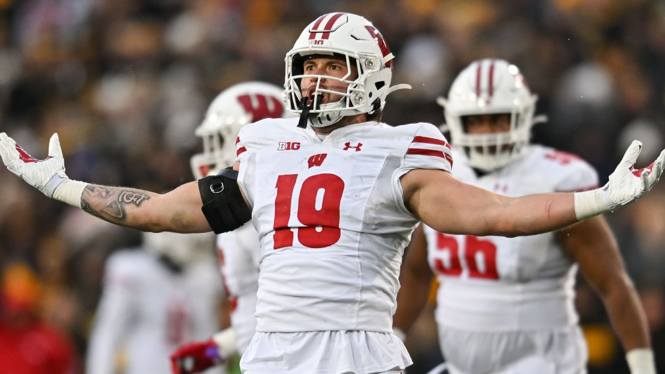 Cameron Heyward reacts to Steelers drafting his younger brother