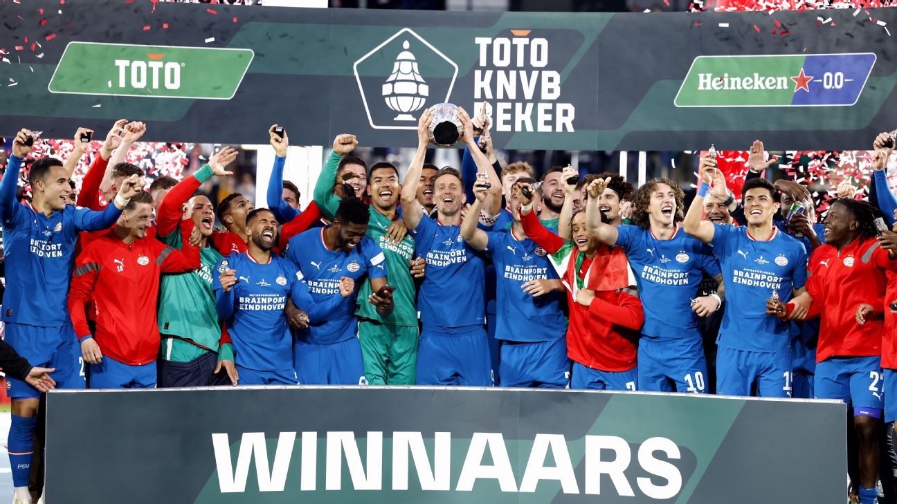 Squawka on X: PSV have won the KNVB Cup in back-to-back seasons for the  first time in 33 years: ◎ 1989 ◎ 1990 ◉ 2022 ◉ 2023 Taking home the trophy  for