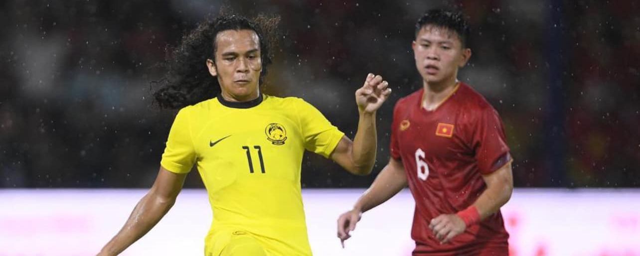 Japan beat Vietnam in six-goal thriller at Asian Cup