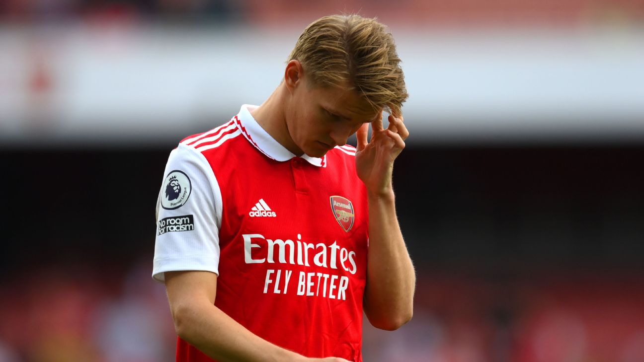 Odegaard admits Arsenal have 'no hope' for title