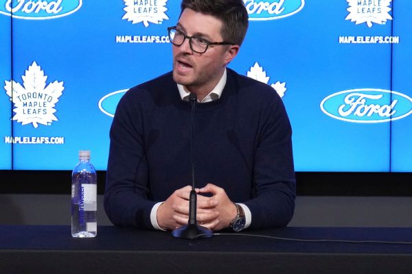 Dubas out as Maple Leafs GM after 5 seasons