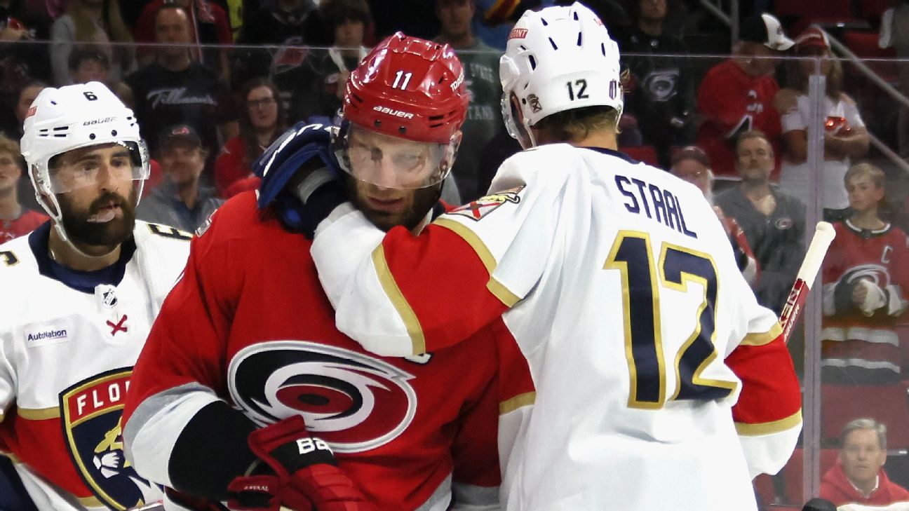Staal brothers sign with Panthers 