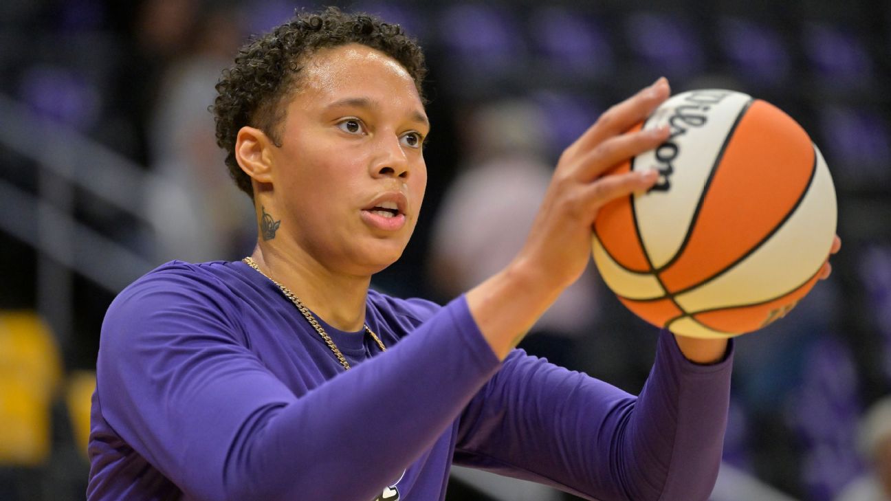 Phoenix Mercury center Brittney Griner named to All-WNBA First Team