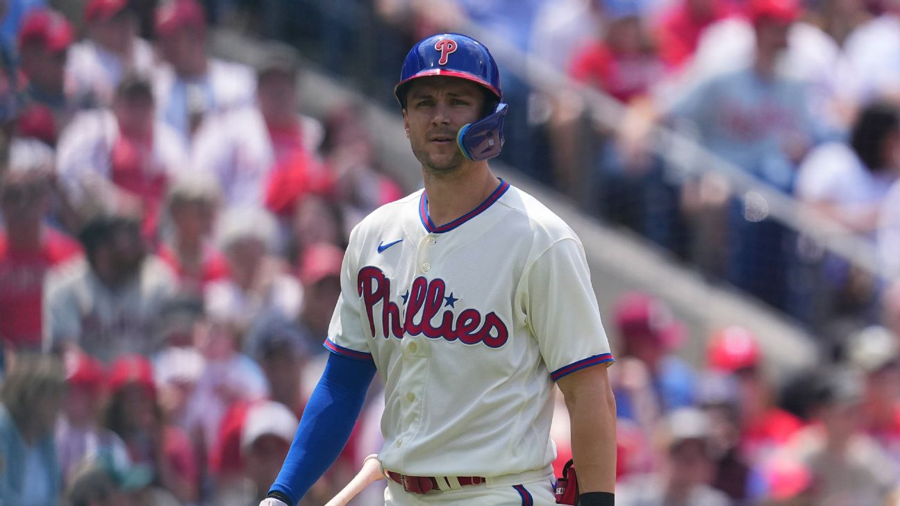 Phillies land shortstop Trea Turner