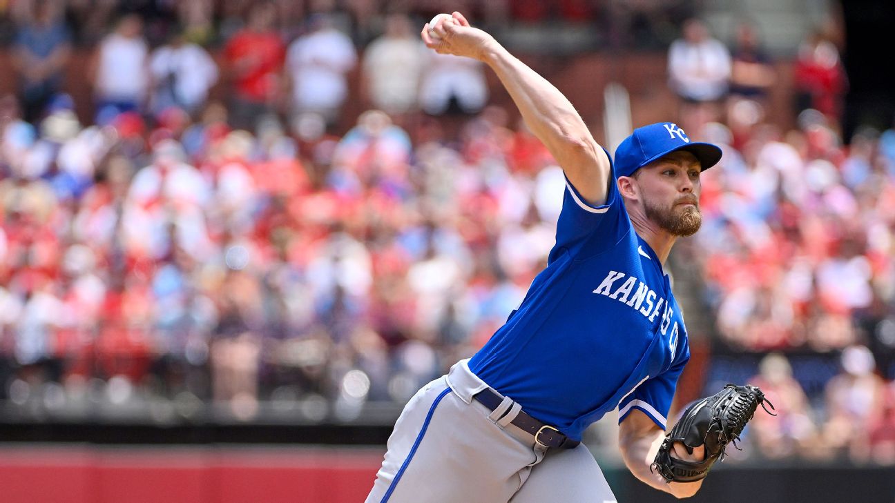 Follow live: Royals throwing combo no-hitter through six innings vs. Cardinals