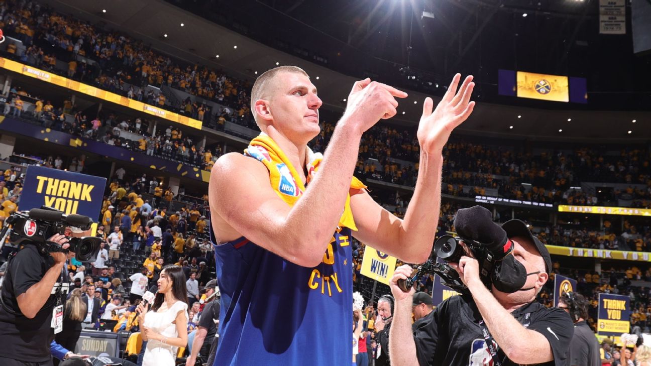 Why Nikola Jokic pointed to his hand after Game 1 of the NBA Finals