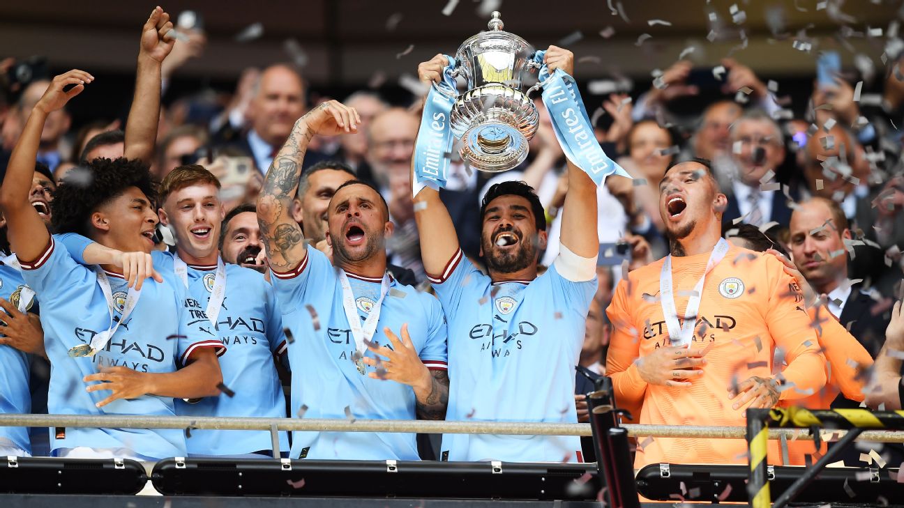 Man City outclass Man United to take another step toward treble