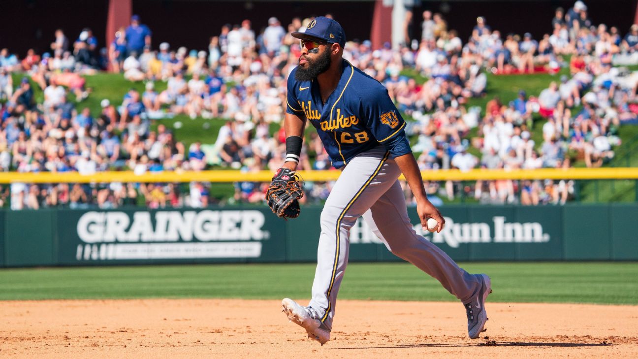 Blake Perkins hits grand slam, Brewers hold off Reds for 10-8 win