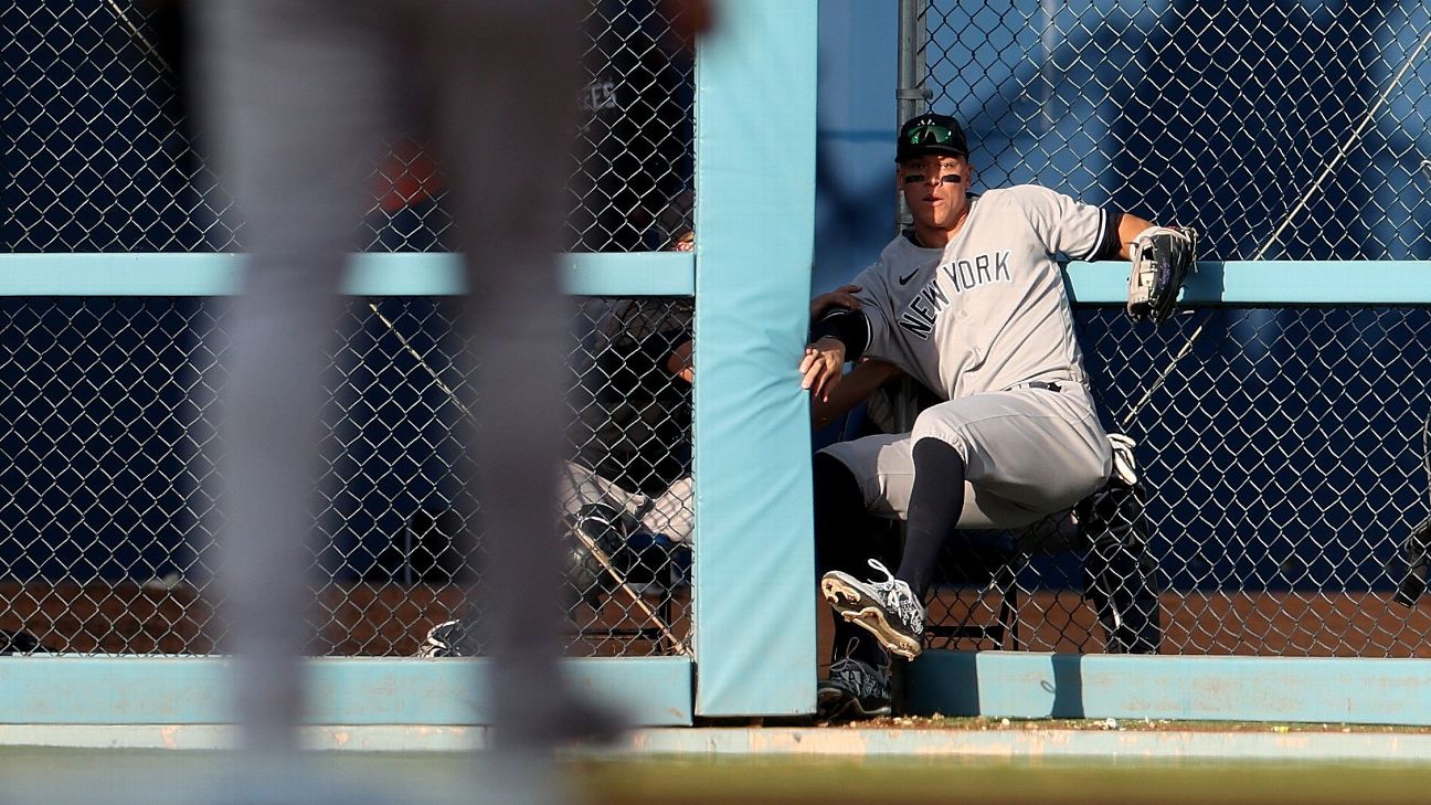 Yankees' Aaron Judge (toe) takes BP, runs in outfield - ESPN