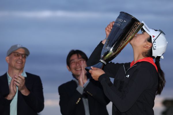 Zhang 1st since '51 to win LPGA title in pro debut