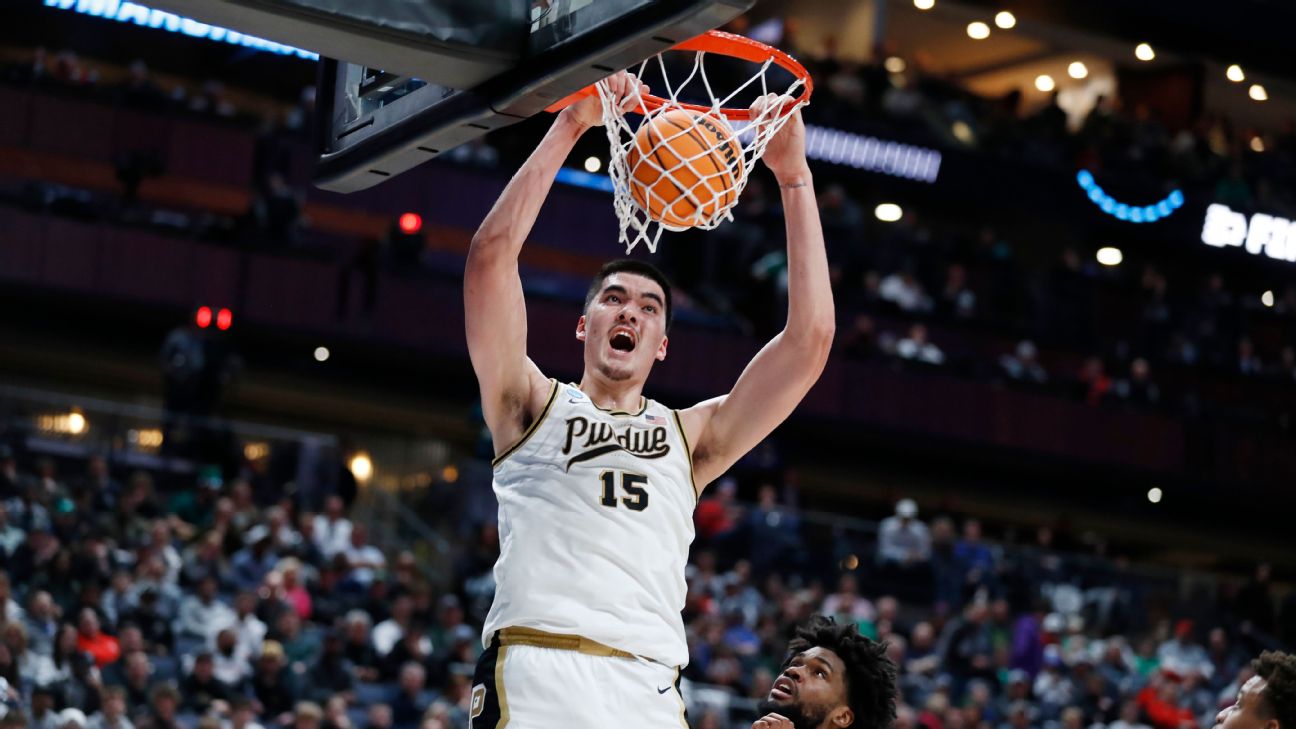 Zach Edey returning to Purdue shakes up Bracketology in a big way