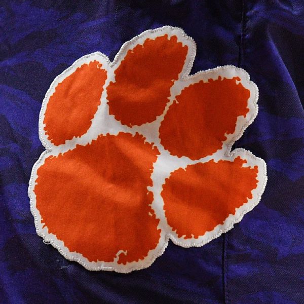 No. 1 2024 inside linebacker commits to Clemson