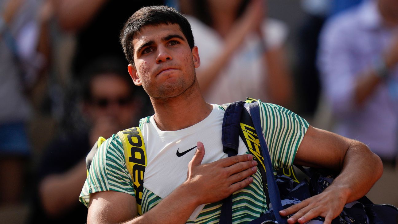 What went wrong for Carlos Alcaraz at the French Open?