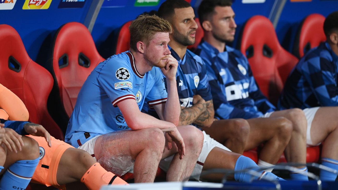 Man City's De Bruyne forced off with injury in UCL final - ESPN