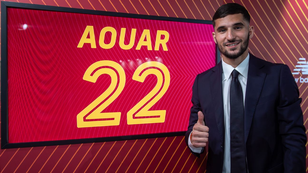 Aouar signs for Roma on free transfer from Lyon