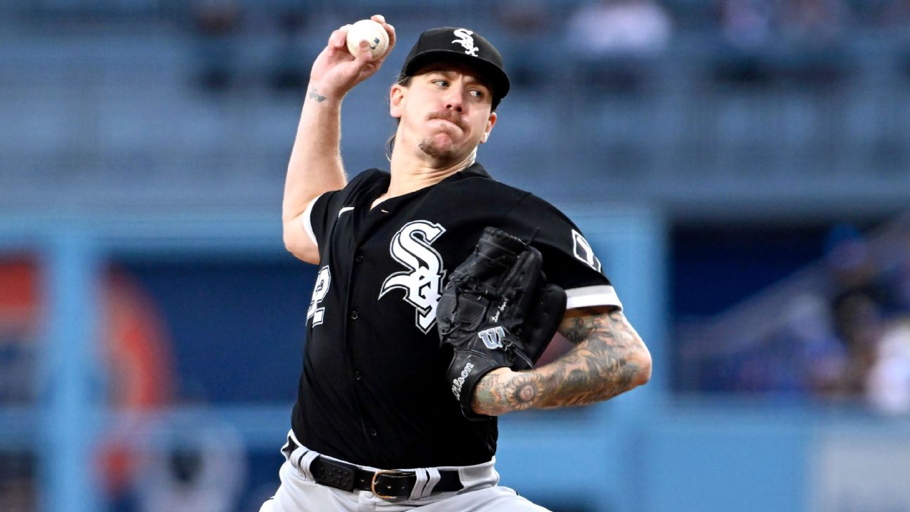 White Sox recall Mike Clevinger from Triple-A Charlotte