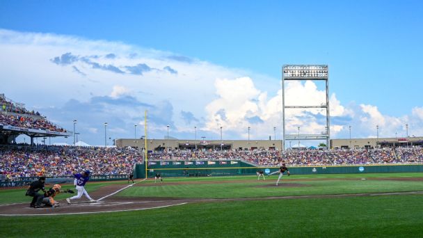 Omaha’s Mardi Gras: LSU fans have made the MCWS their second home