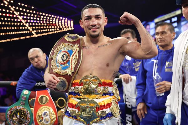 TR seeks WBO 'super champion' status for Lopez