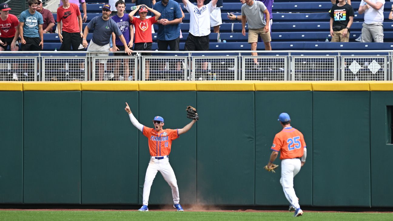 Florida locks up spot in the College World Series finals with a 3-2 win  over TCU – KGET 17