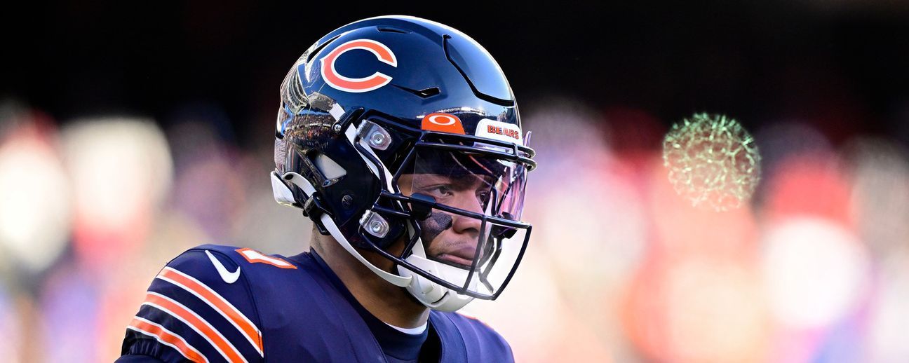 Follow live: Commanders host the Bears in this Week 5 Thursday Night Football matchup