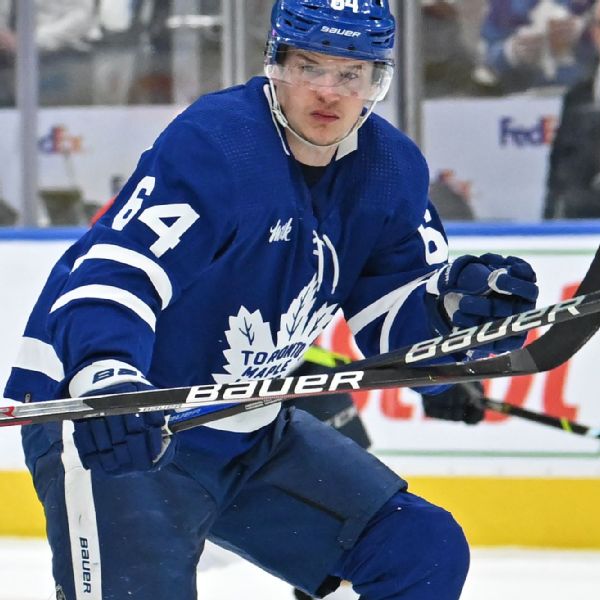 Maple Leafs, Kampf agree on four-year extension