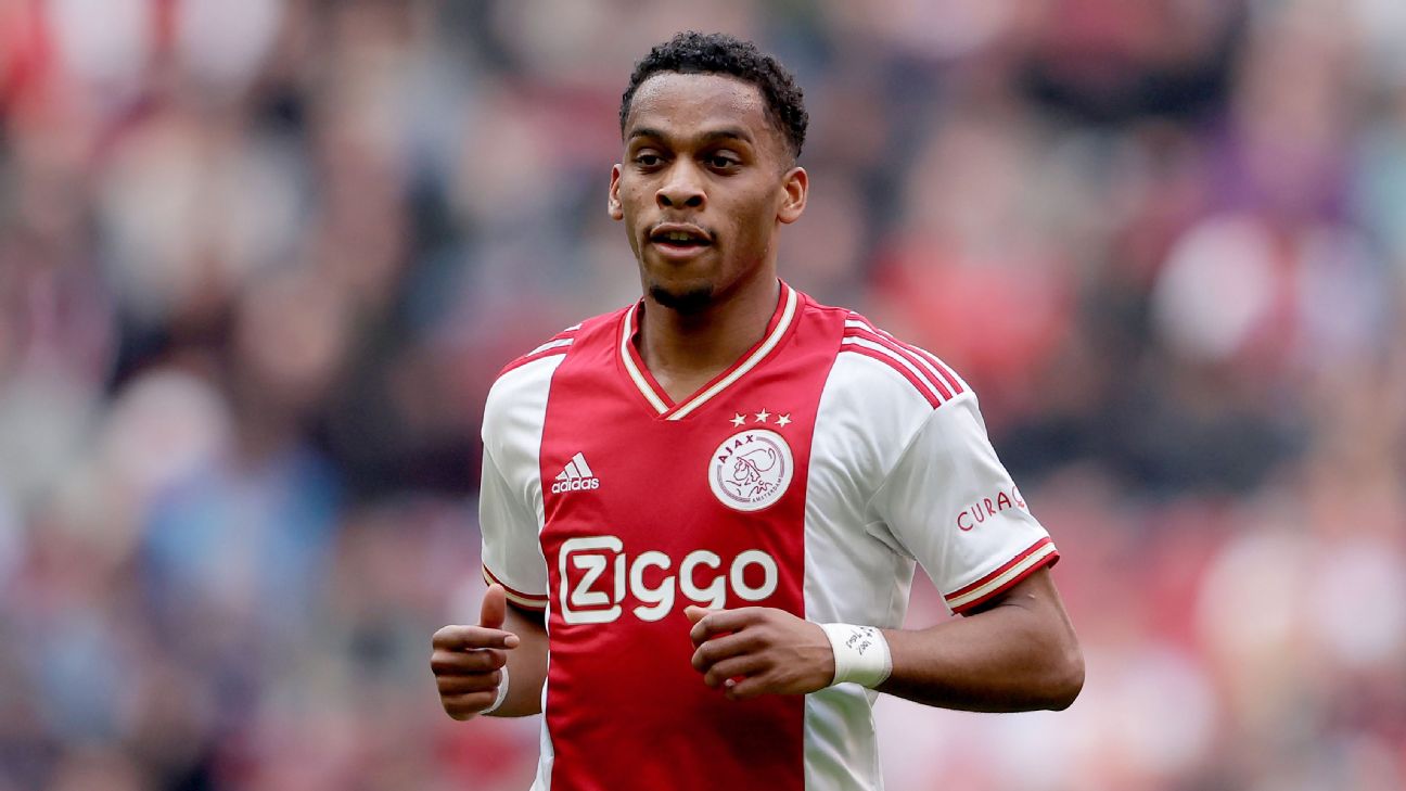 Arsenal AFC - so it's Friday and Arsenal are ready and active again in this  summer transfer window this time its versiltie defender Jurrien Timber from Ajax  FC Netherlands who can play