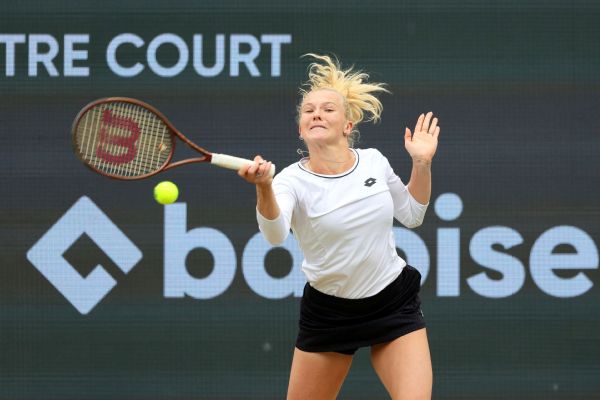 Siniakova wins first grass singles title in Germany