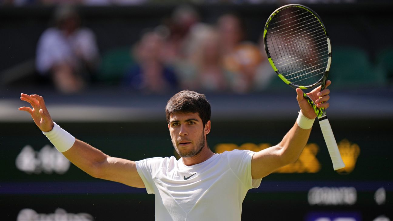 Alcaraz survives errors to advance, Djokovic cruises at Wimbledon