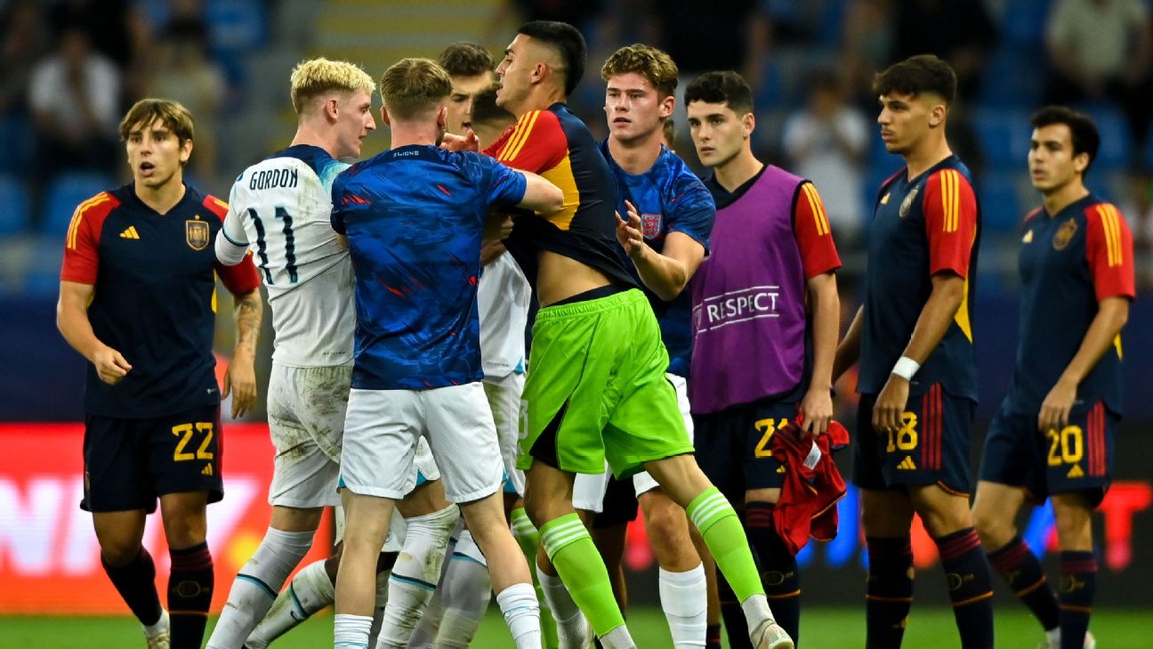 Spain criticize England's behavior in U21 final