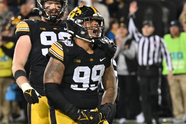 Iowa DT suspended for season in betting case