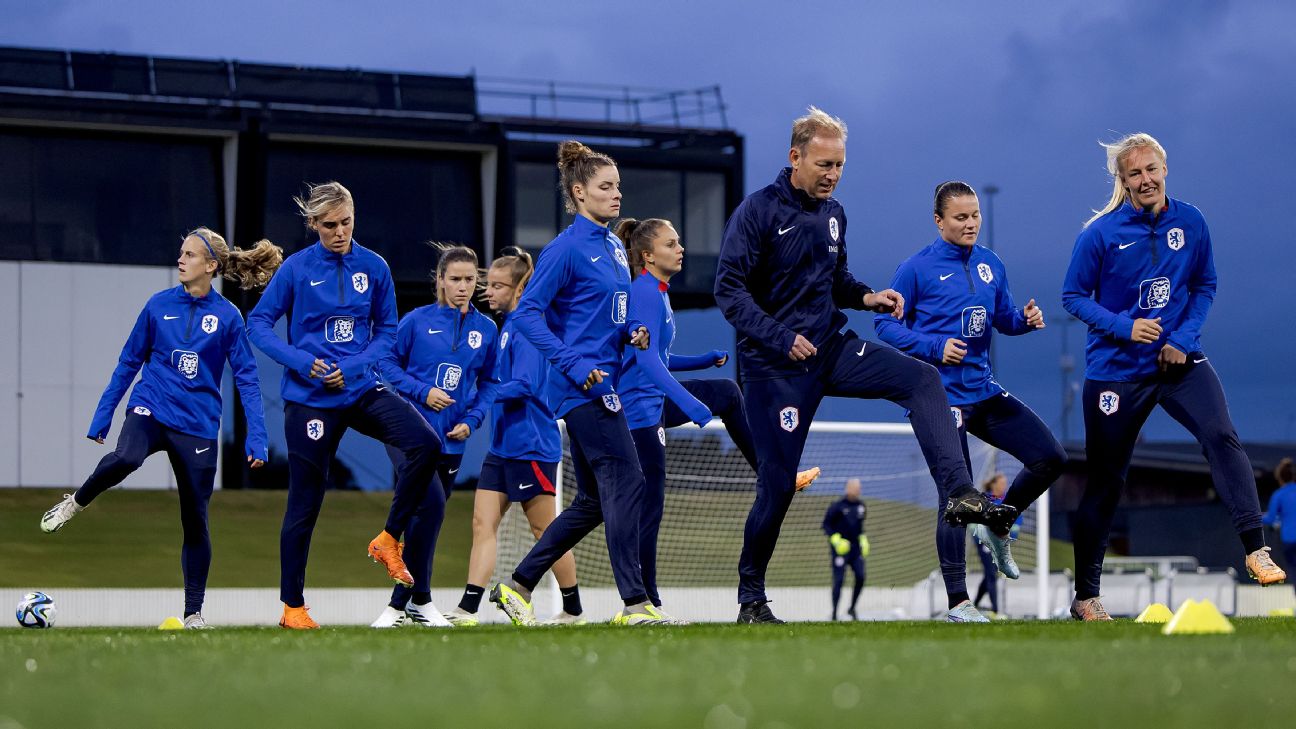 Netherlands 'angry' at WWC 'amateurism'