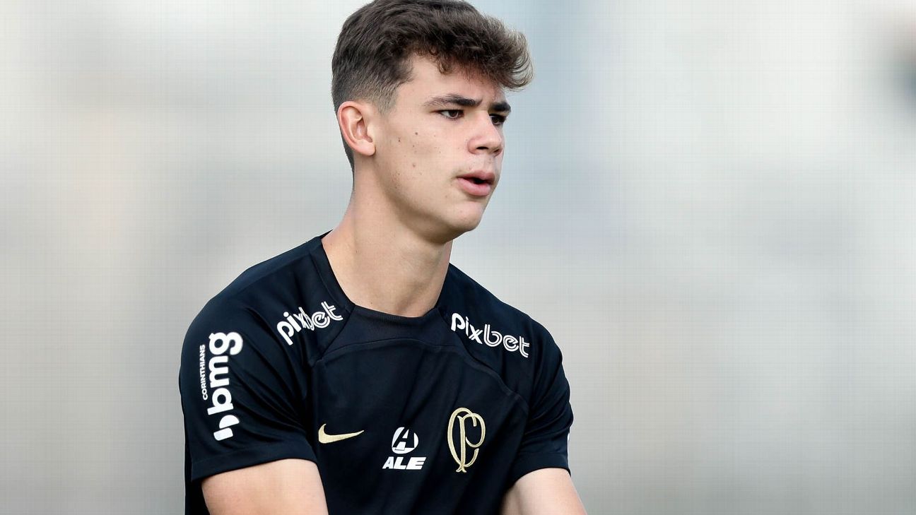 Gabriel Moscardo faz 18 anos e Corinthians pode negociar jogador