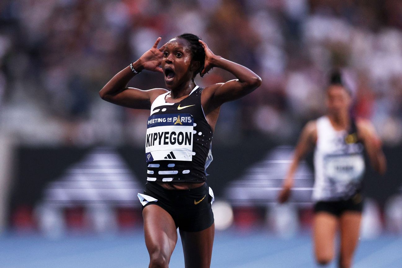 Kenya’s Kipyegon sets women’s mile world record