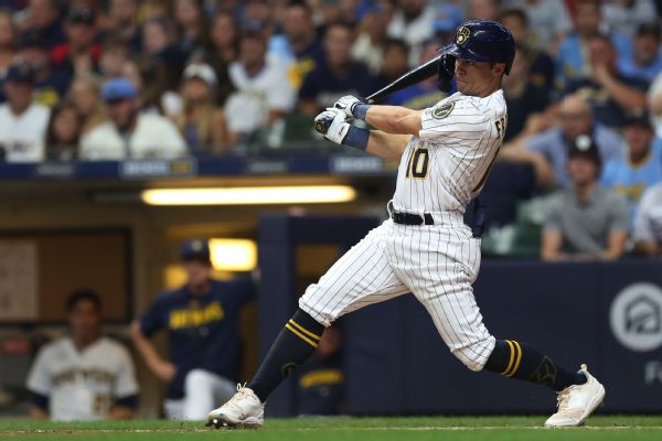 Frelick's superb debut leads Brewers past Braves