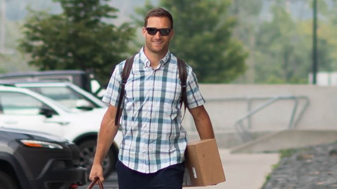 NFL Twitter has a field day with Kirk Cousins' dad shirt – NBC Sports  Philadelphia