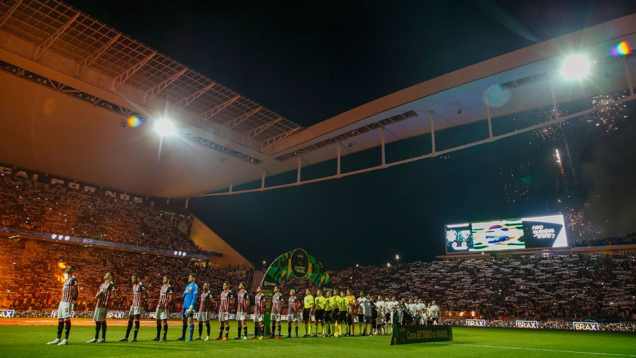 Corinthians retoma recorde sul-americano de maior público em um